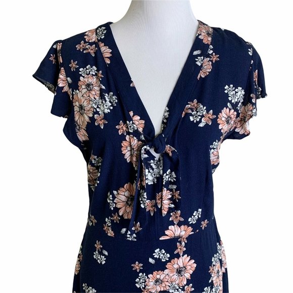 Cupcakes and Cashmere Navy Floral Neck Tie Ruffle Cap Sleeve Mini Dress Womens 6 - Picture 2 of 10